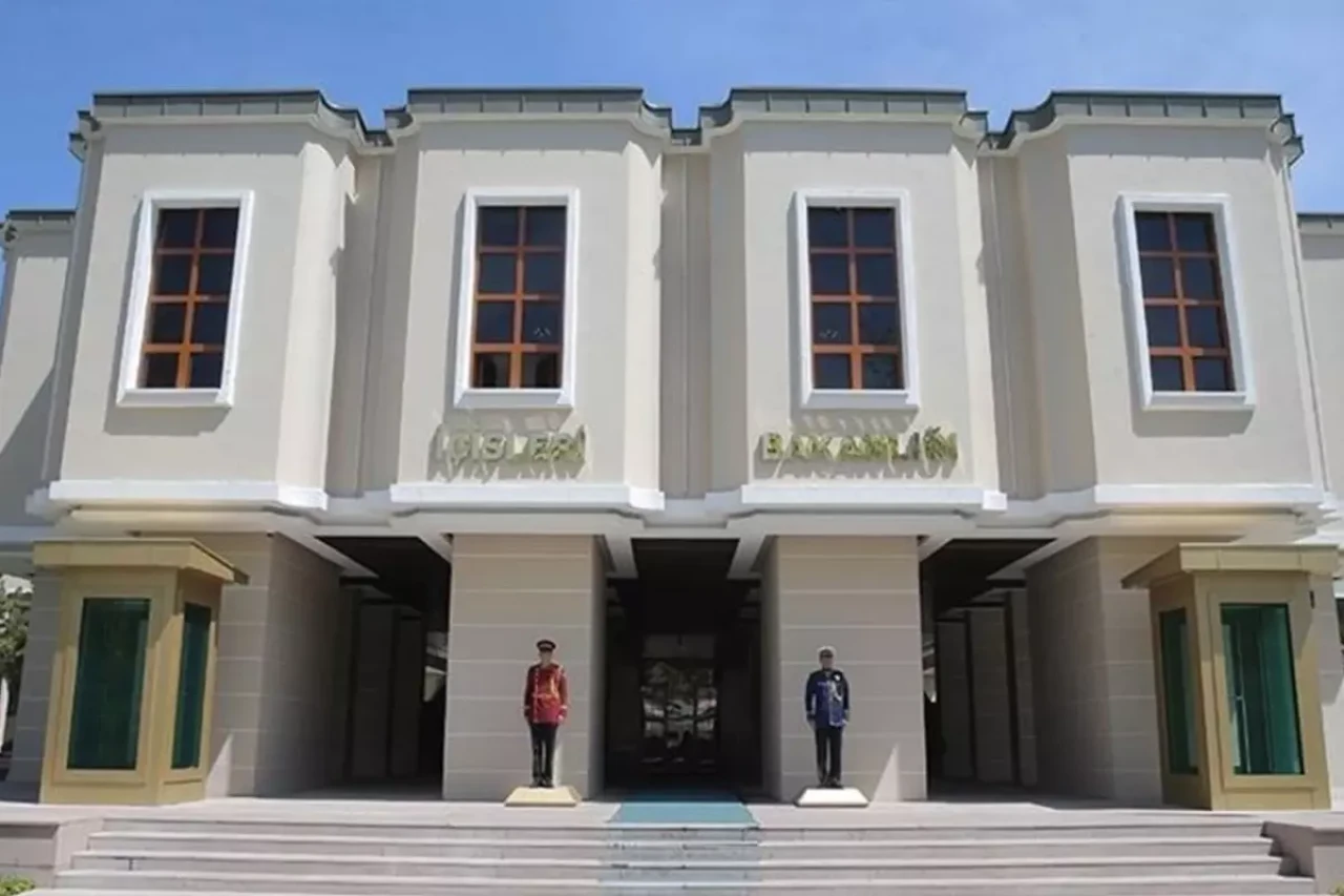 İçişleri Bakanlığı'ndan  '30 ilçeye vali atanacağı' iddialarına açıklama