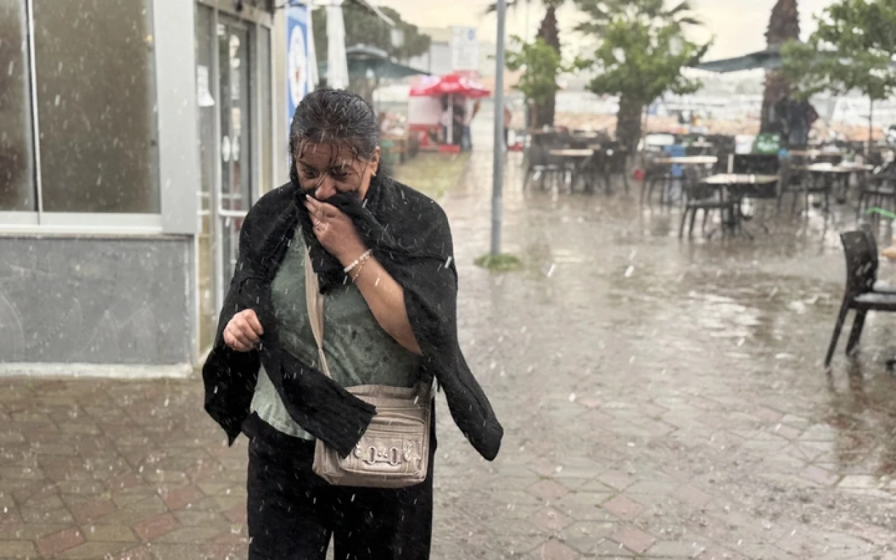 Meteorolojiden Kritik Uyarı: Gök Gürültülü Sağanak Yağış için Saat Belirlenerek Tehlike İlleri Açıklandı!