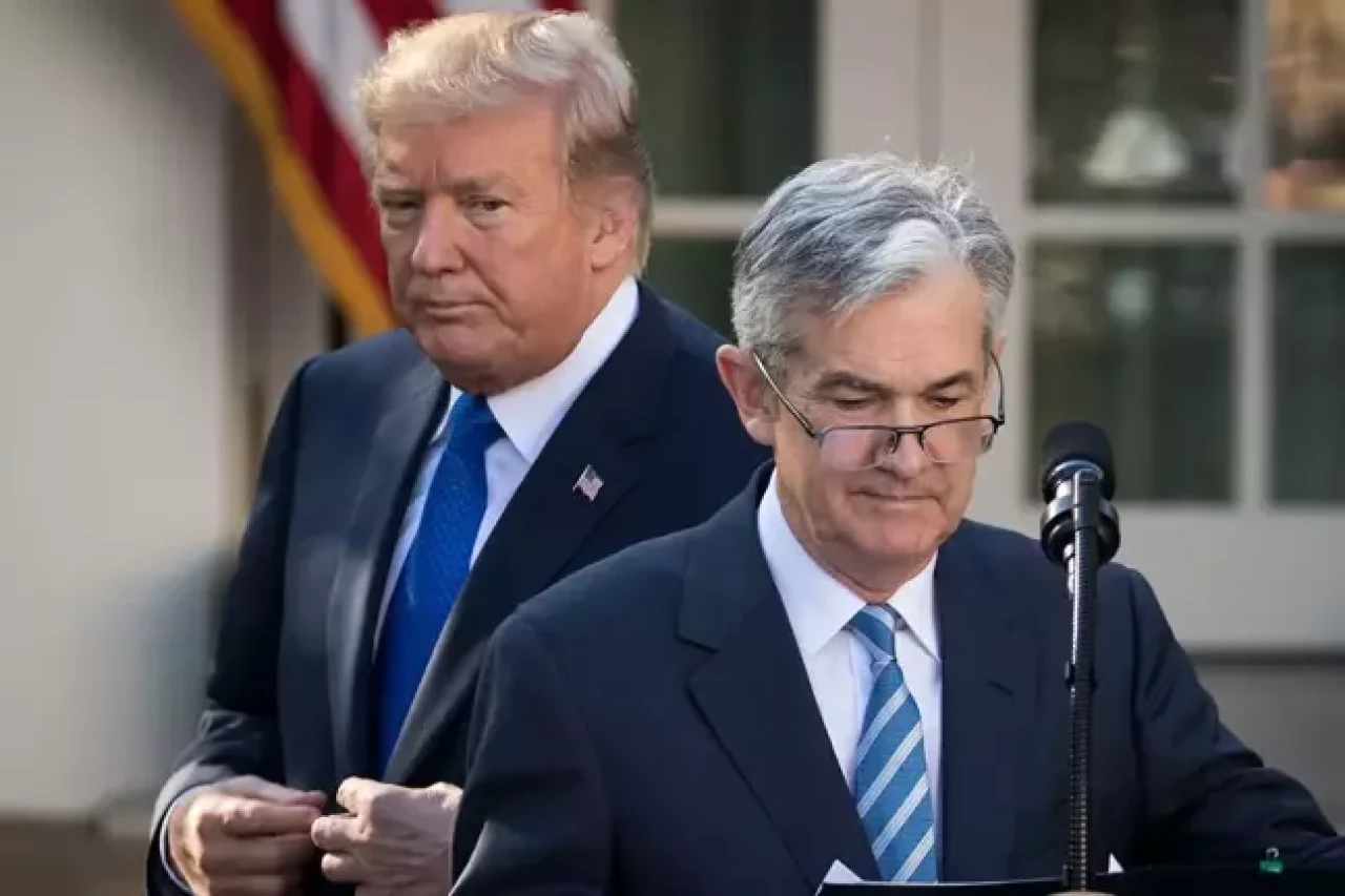 Fed Başkanı Powell'dan Trump'a tarife uyarısı: Enflasyon ve işsizlik artabilir