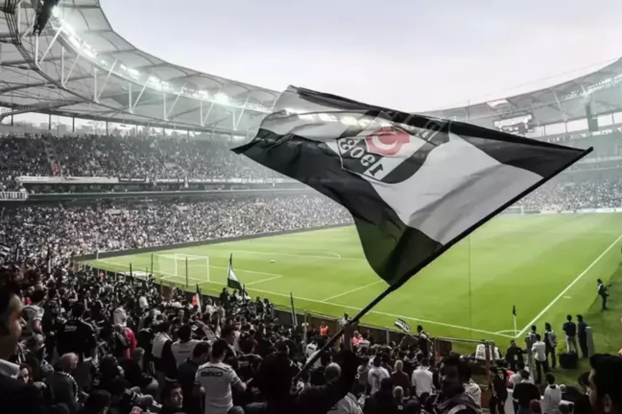Süper Lig'in unutulmaz forveti Beşiktaş'a geri döndü