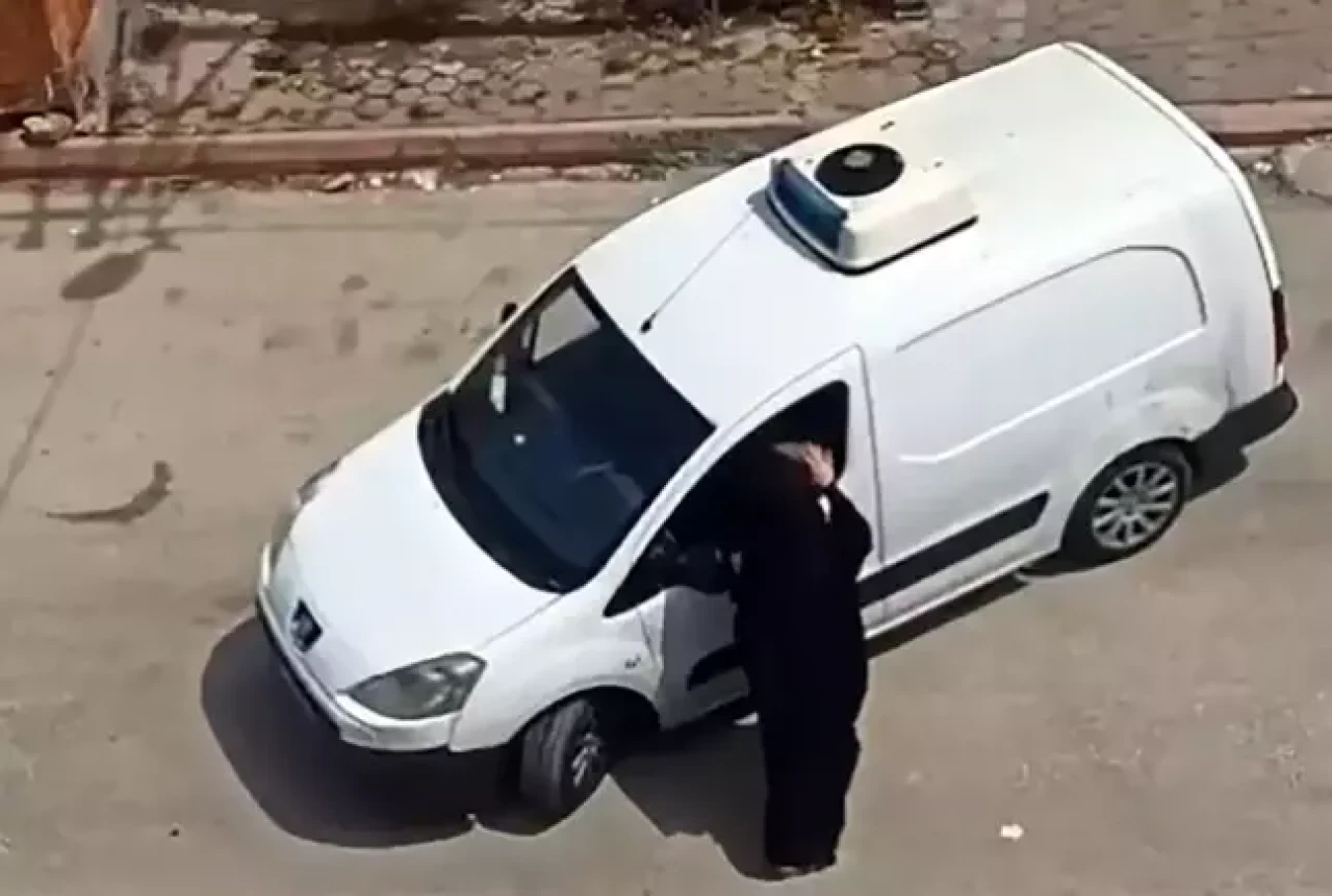 Dini nikahla birlikte yaşadığı kadını kahvaltıyı geç hazırladığı için dövdü