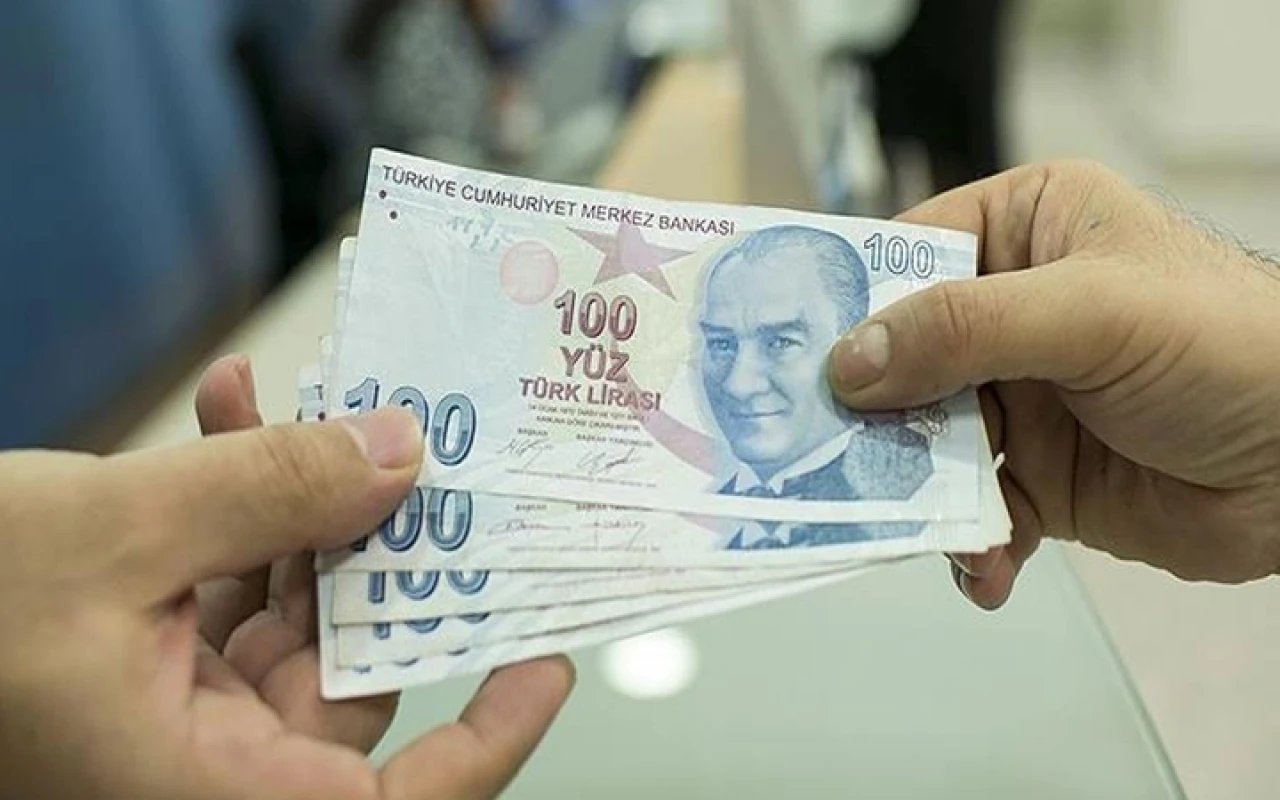 AK Parti harekete geçti! En düşük emekli maaşı ne kadar olacak?