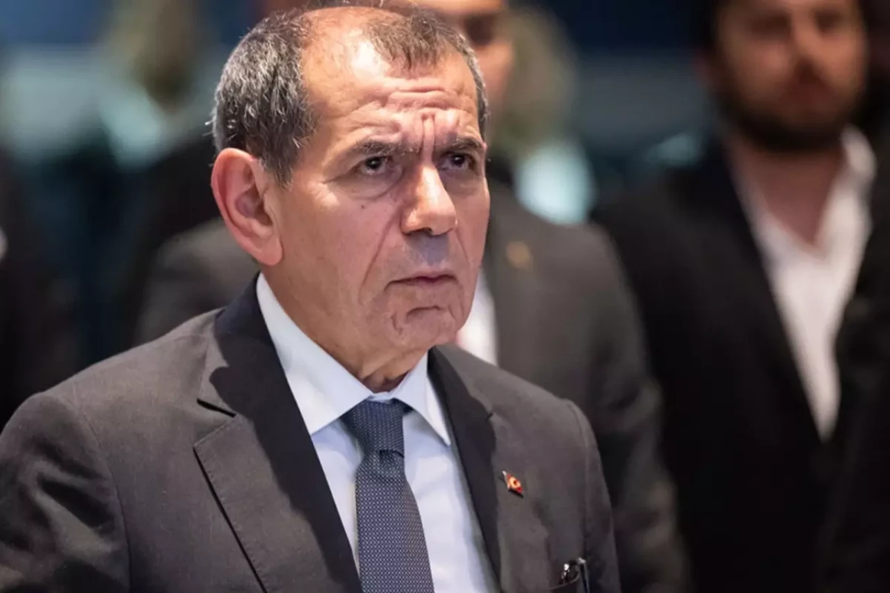 Dursun Özbek'ten Fenerbahçe'ye gönderme: Sinsiler, yalancılar