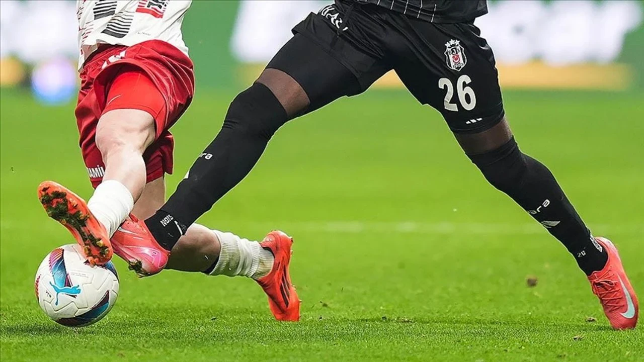 Bir dönem Süper Lig'i sallıyordu! Şimdiki mesleği şaşkınlık yarattı