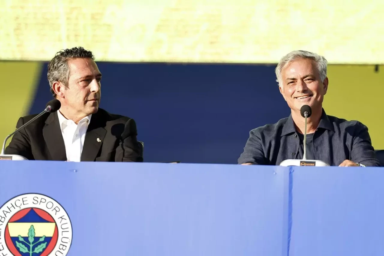 Fenerbahçe’de yeni sezon öncesi kritik görüşme