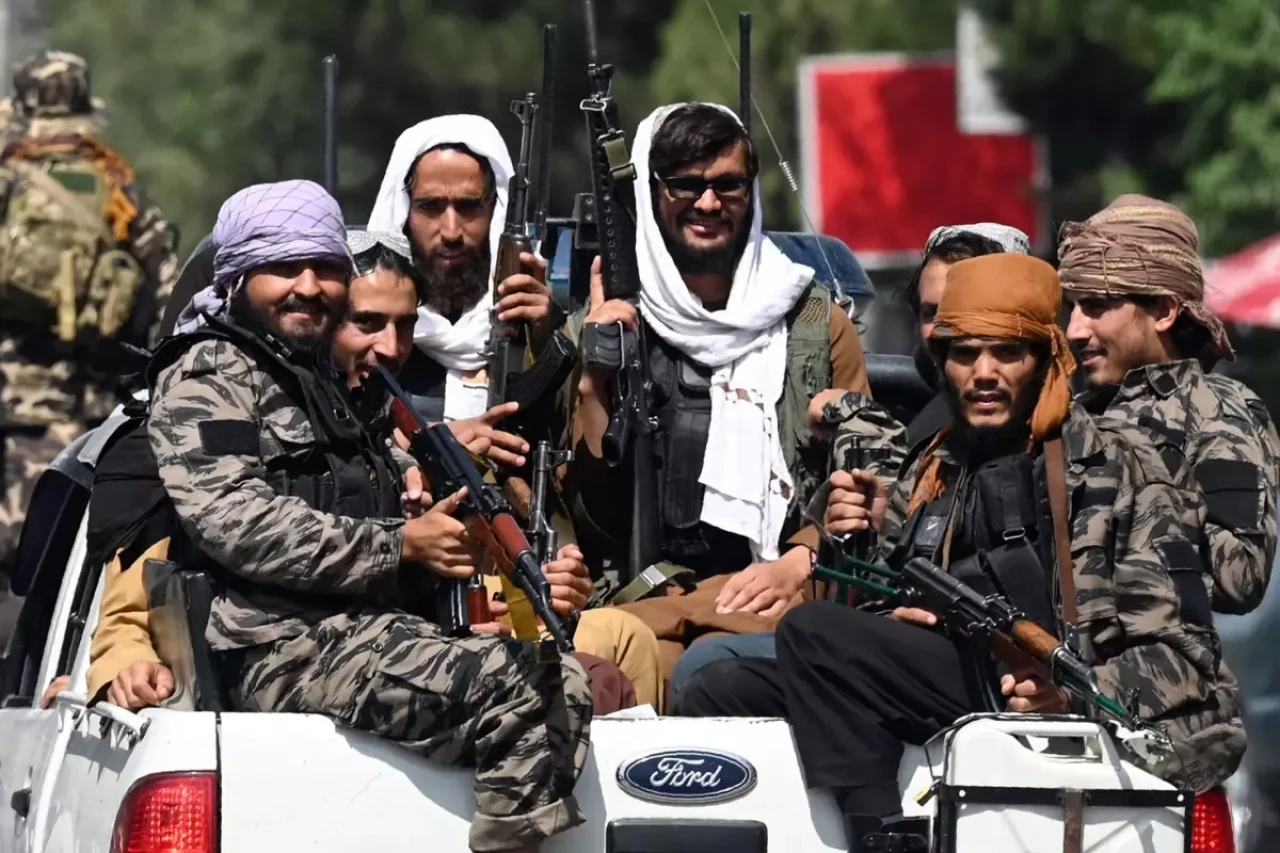 Afganistan’dan genel af ve geri dönüş çağrısı