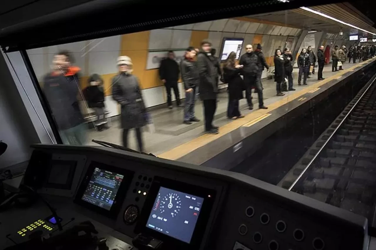 İstanbul'da bazı metro istasyonları ikinci bir duyuruya kadar kapatıldı