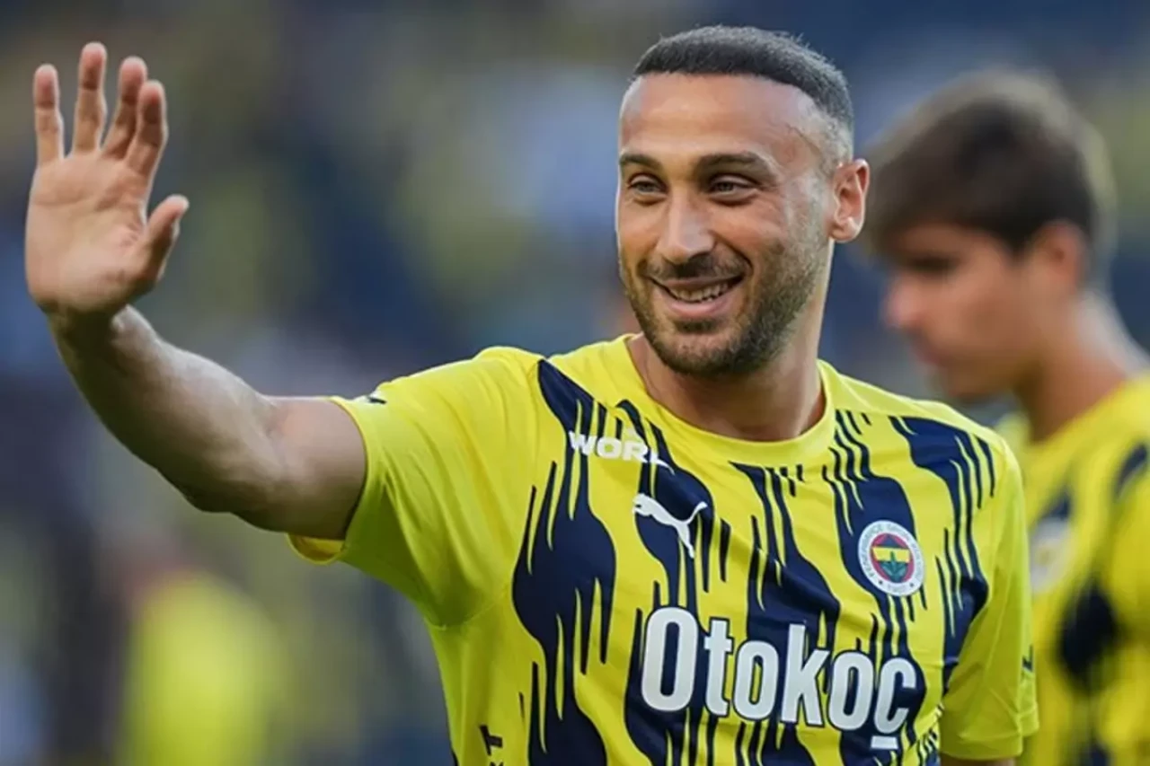 Süper Lig'in flaş ekibi Cenk Tosun'a formayı giydirecek
