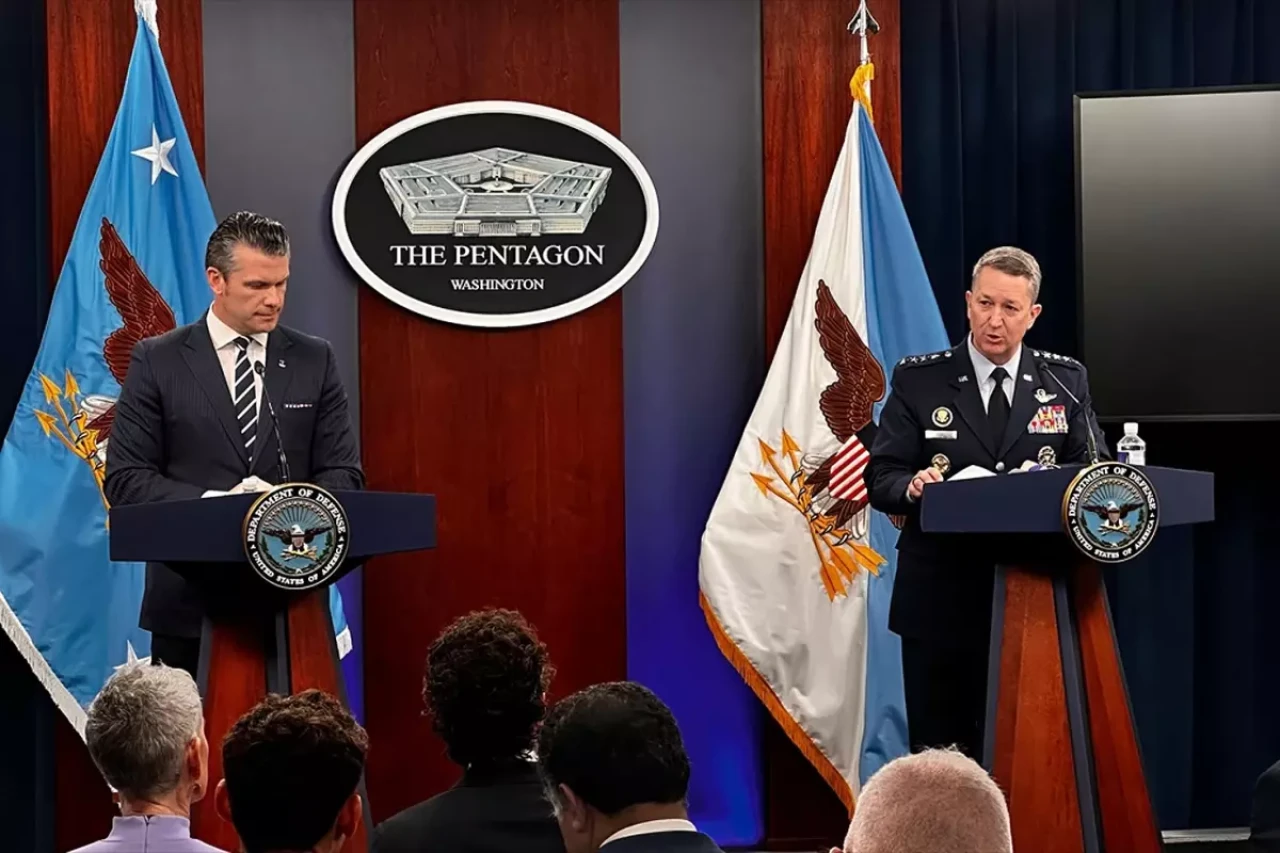 Pentagon'dan savaş ilanı gibi açıklama: “İran’ın nükleer gücü yok edildi”