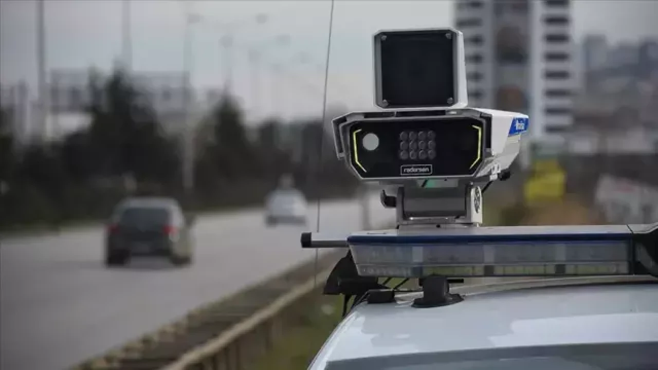 Yola çıkacaklar dikkat! Radarda yeni sistem devreye girdi!