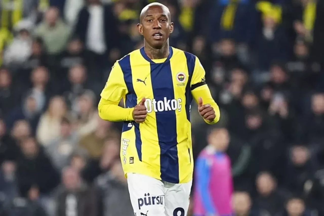 Anderson Talisca'dan ayrılık haberlerine zehir zemberek tepki