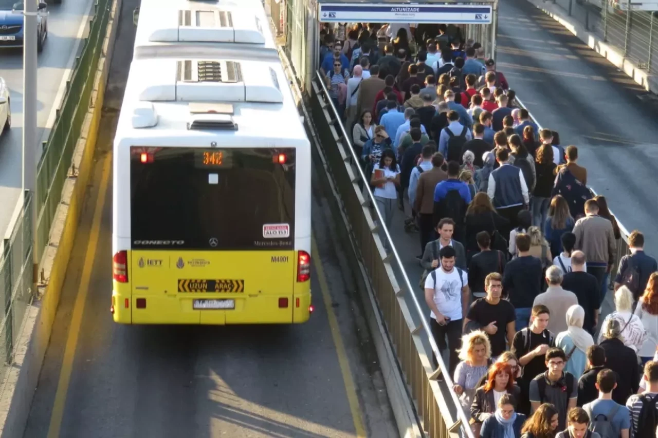 İstanbul'da toplu ulaşıma zam teklifi reddedildi