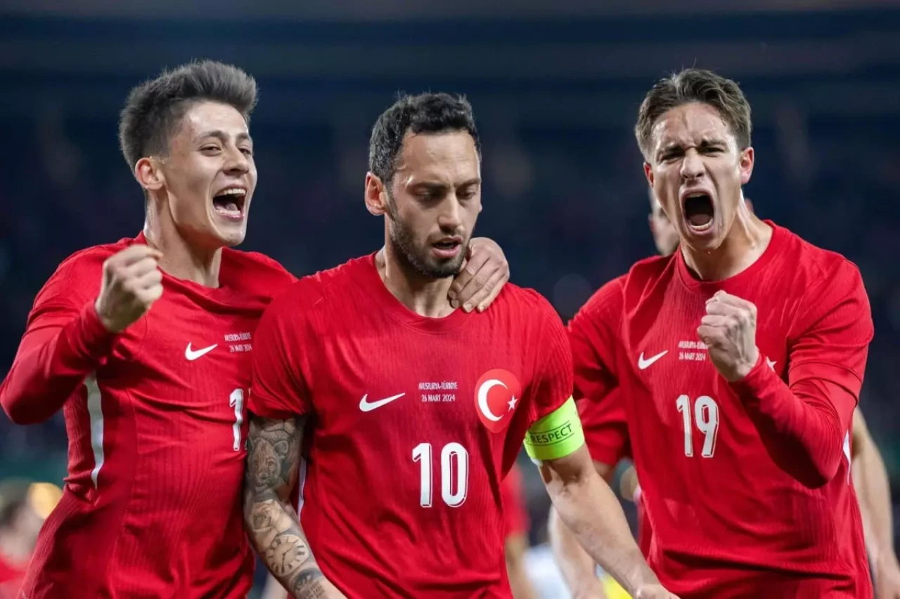 Son 16 eşleşmeleri belli oldu! Arda Güler ve Kenan Yıldız karşı karşıya