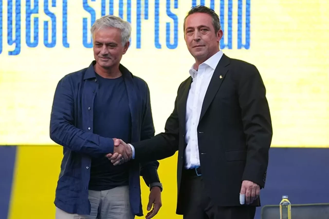 Fenerbahçe'nin yeni transferi! 18 yaşına basar basmaz formayı giyecek