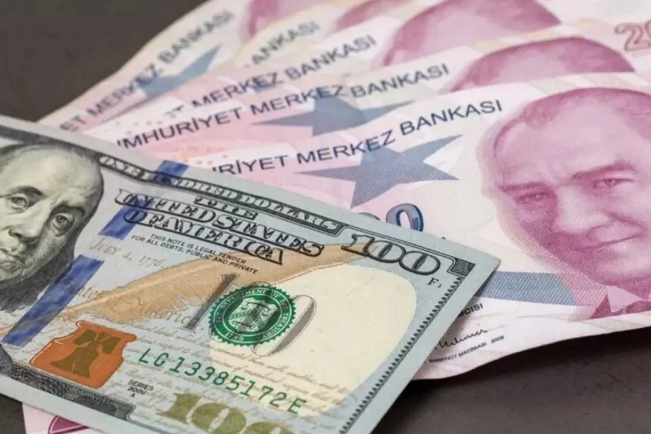Piyasalar merakla bekliyordu! İşte Merkez Bankası'nın yıl sonu dolar ve enflasyon tahmini