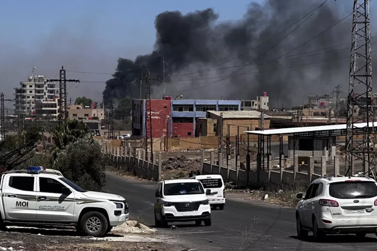 Suriye ordusu Süveyda'ya girdi, sokağa çıkma yasağı ilan edildi