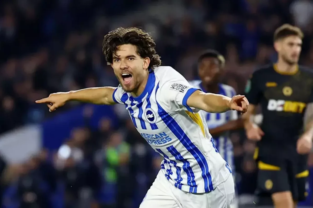 İmzalar atılıyor! Ferdi Kadıoğlu'nun kariyerine yön verecek transfer