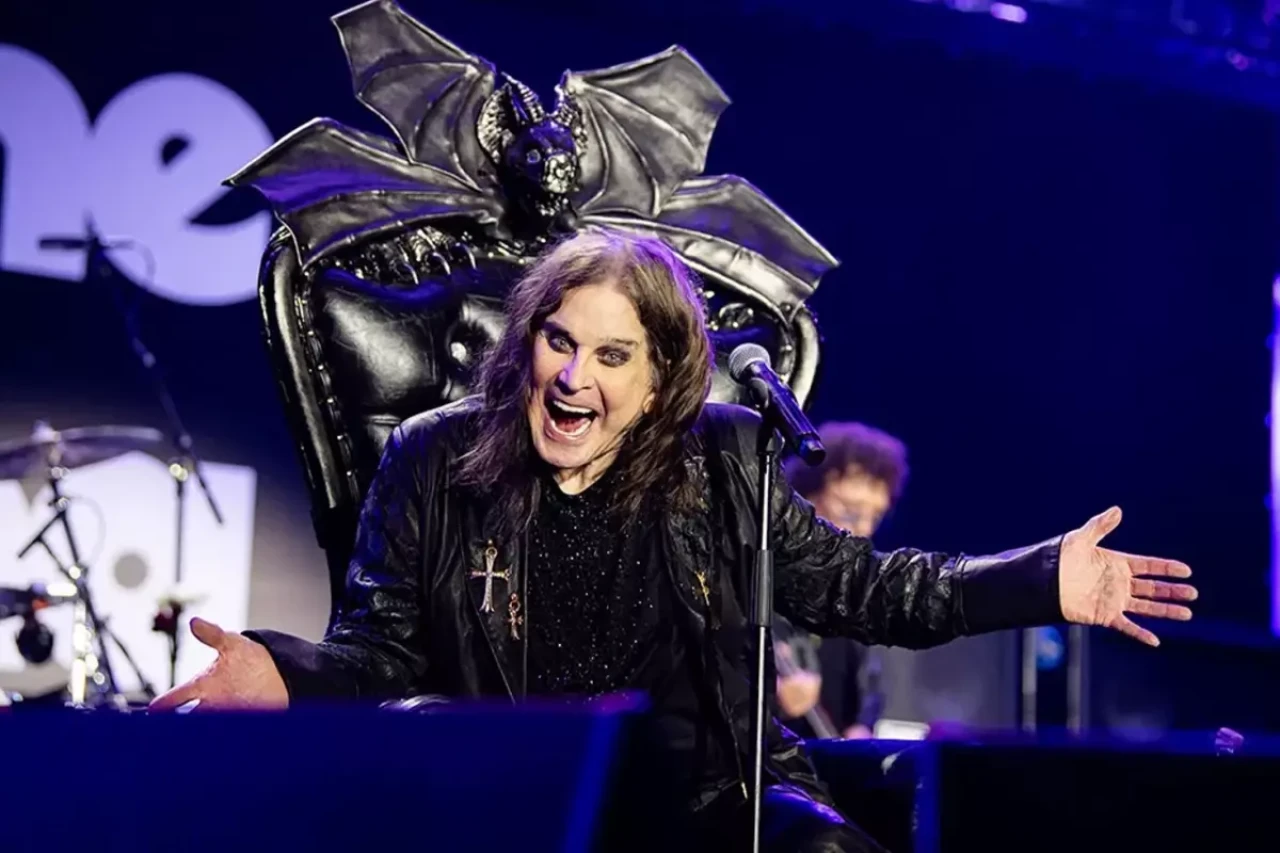 Metal müziğin ikonu Ozzy Osbourne 76 yaşında hayata veda etti!