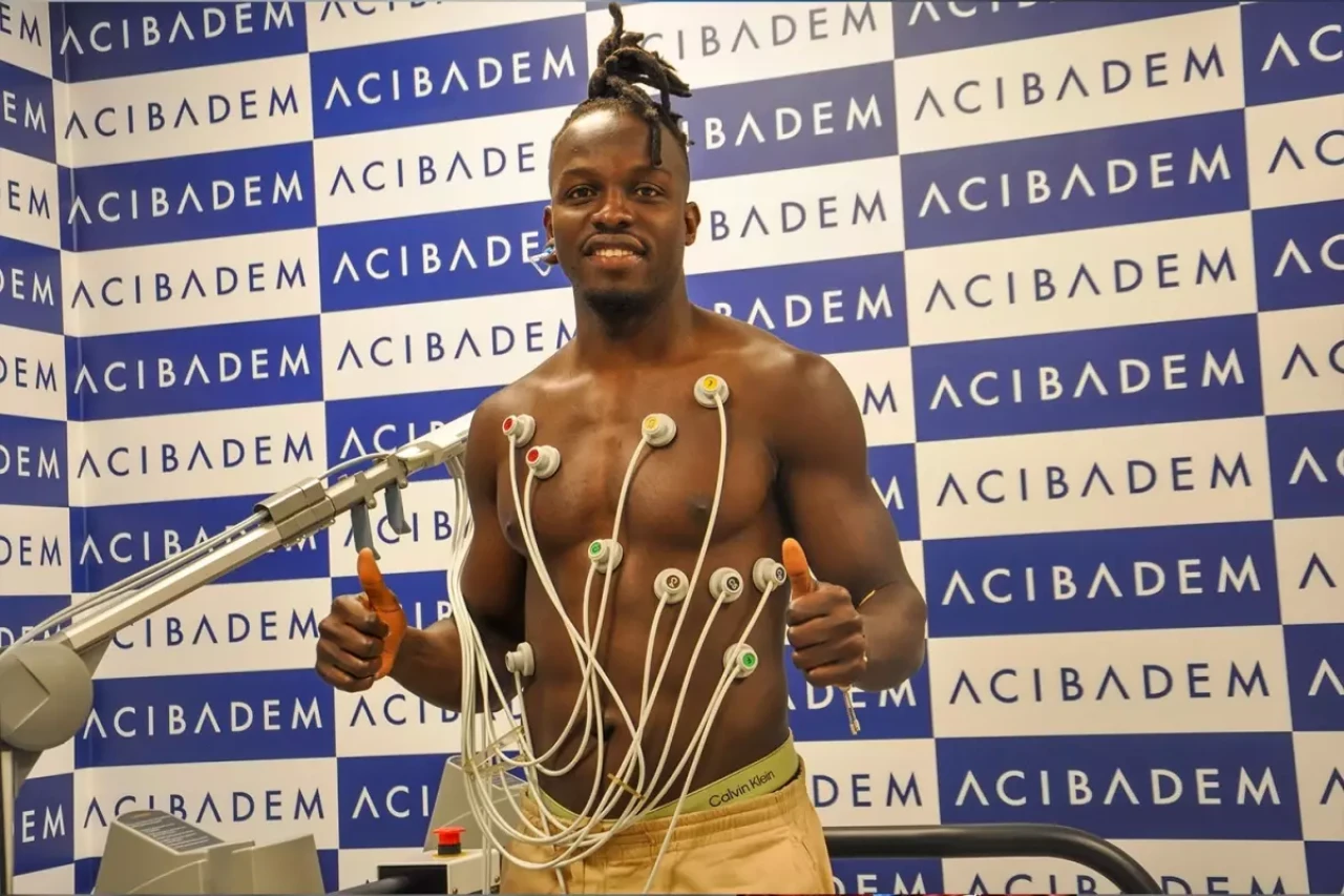 Ali Sowe ile yola devam kararı!