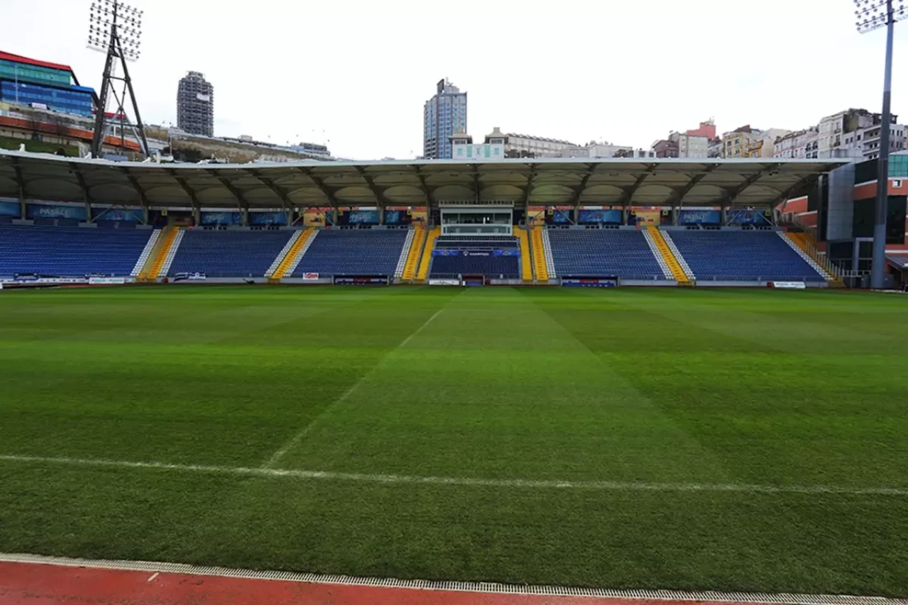 Süper Lig'de sezonun parlayan takımına yeni stadyum müjdesi!
