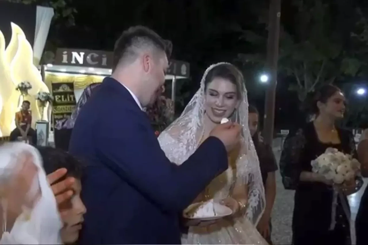 Düğün pastası 60 kişiyi hastanelik etti