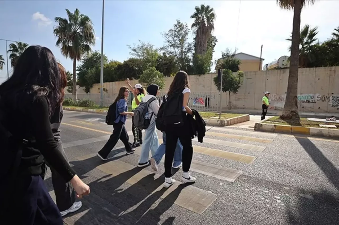 Mersin’de öğrencilere çarpan sürücüye 5 yıl 6 ay hapis!