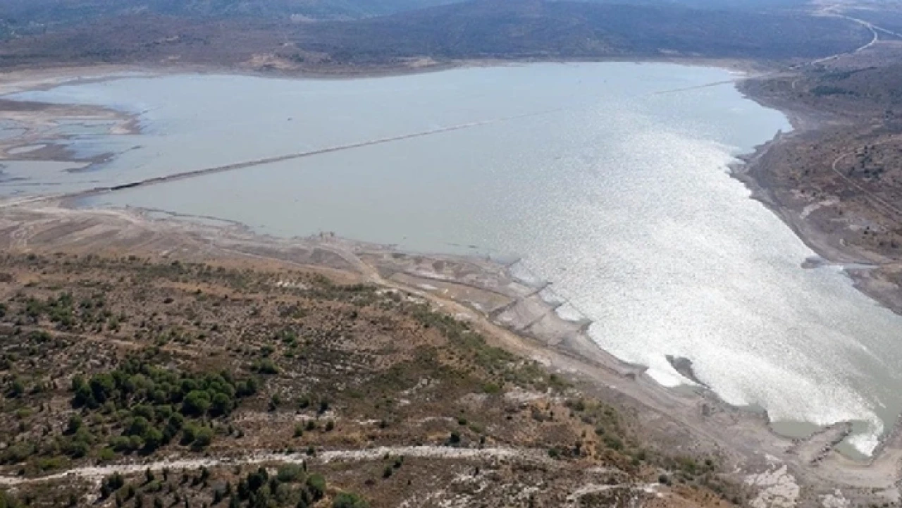 Çeşme’de her gece yedi saat su kesintisi başlıyor