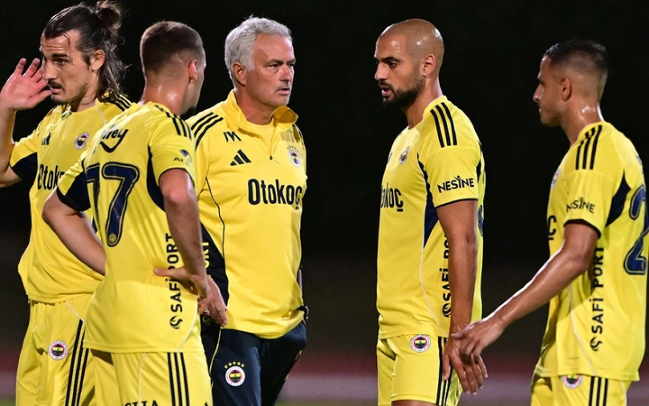 Fenerbahçe'de Jose Mourinho'dan itiraf! İlgilendiği yıldızı açıkladı