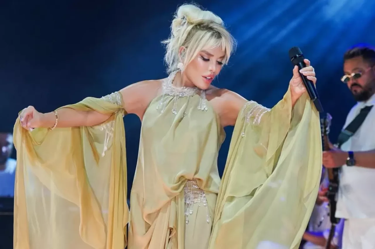 79 yaşındaki Ajda Pekkan'ın son görüntüsü olay oldu! Mimik oynatamadı