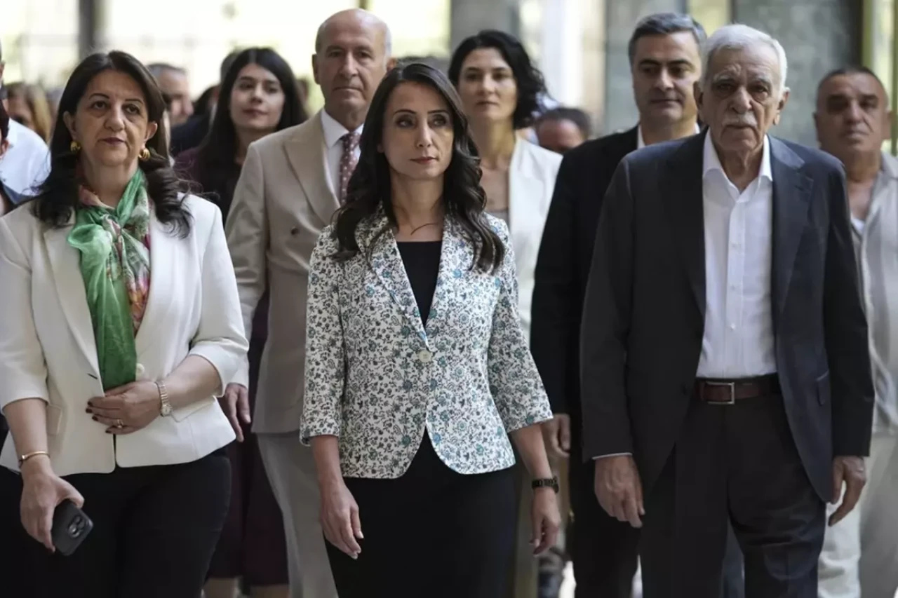 DEM Parti'nin ismi değişebilir! İşte masadaki en güçlü öneri...