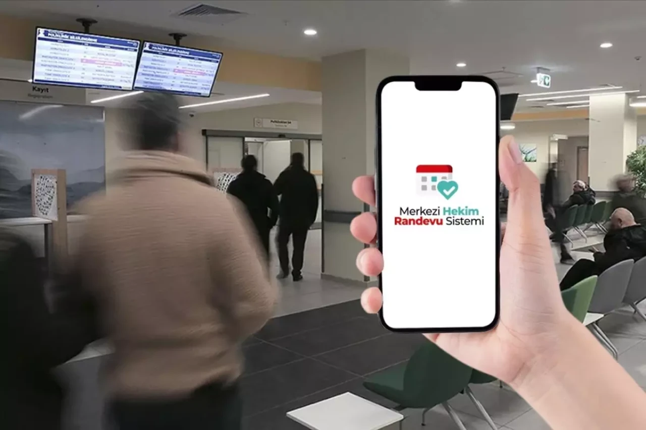 Şehit yakınları ve gazilere MHRS randevularında öncelik tanınacak