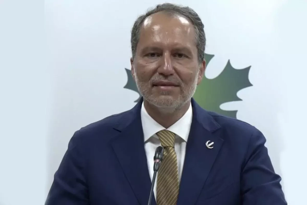 Fatih Erbakan sosyal medyanın dilinde! Espriler havada uçuşuyor