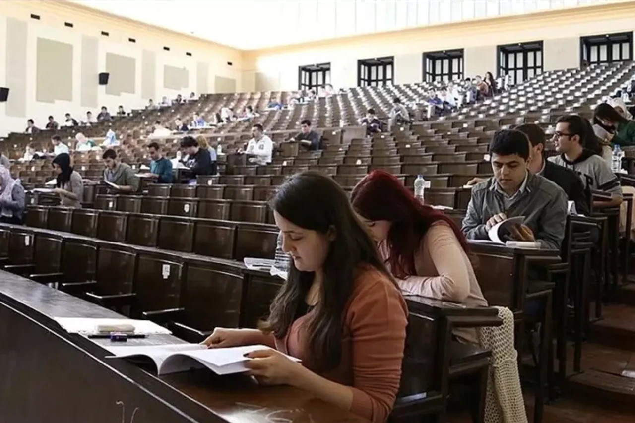 Cumhurbaşkanı Erdoğan, 4 üniversiteye yeni rektör atadı