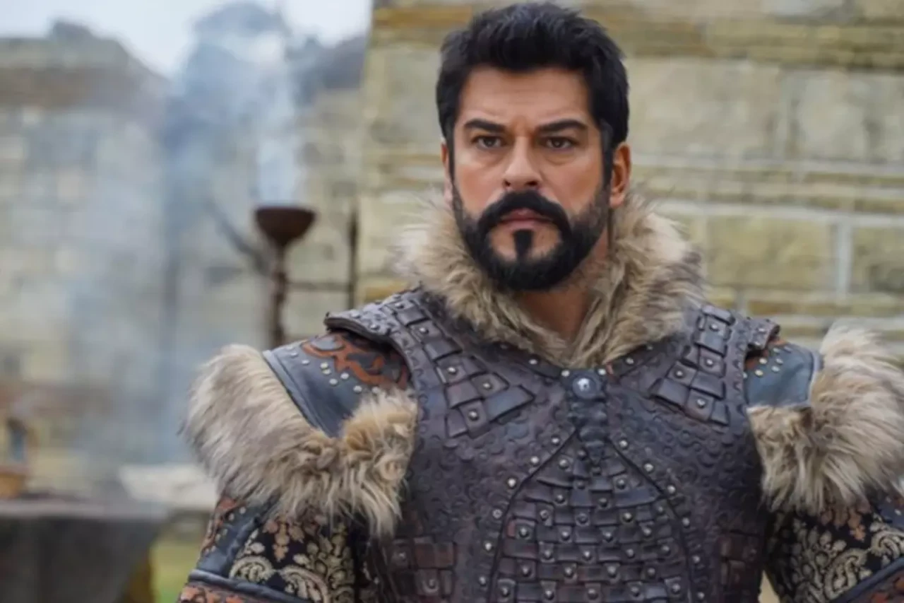 Kuruluş Osman'dan ayrılacağı iddia edilmişt! Burak Özçivit'ten yanıt geldi