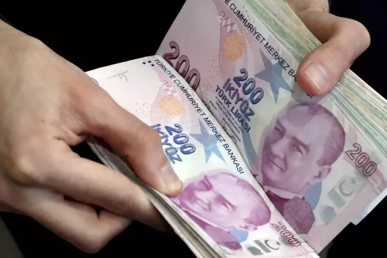 Kamu işçilerine yeni zam teklifi yapıldı