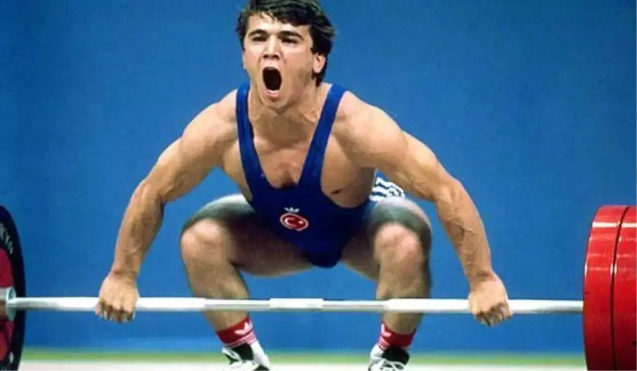 Naim Süleymanoğlu neden öldü, kaç yaşındaydı? Kırılamayan rekorları