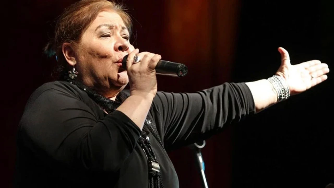 Türk müziğinin unutulmaz sesi Banu Kırbağ hayatını kaybetti