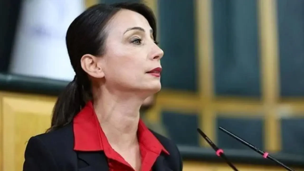 Tülay Hatimoğulları'ndan çağrı: Abdullah Öcalan ile görüşmelere ne zaman başlanacak?