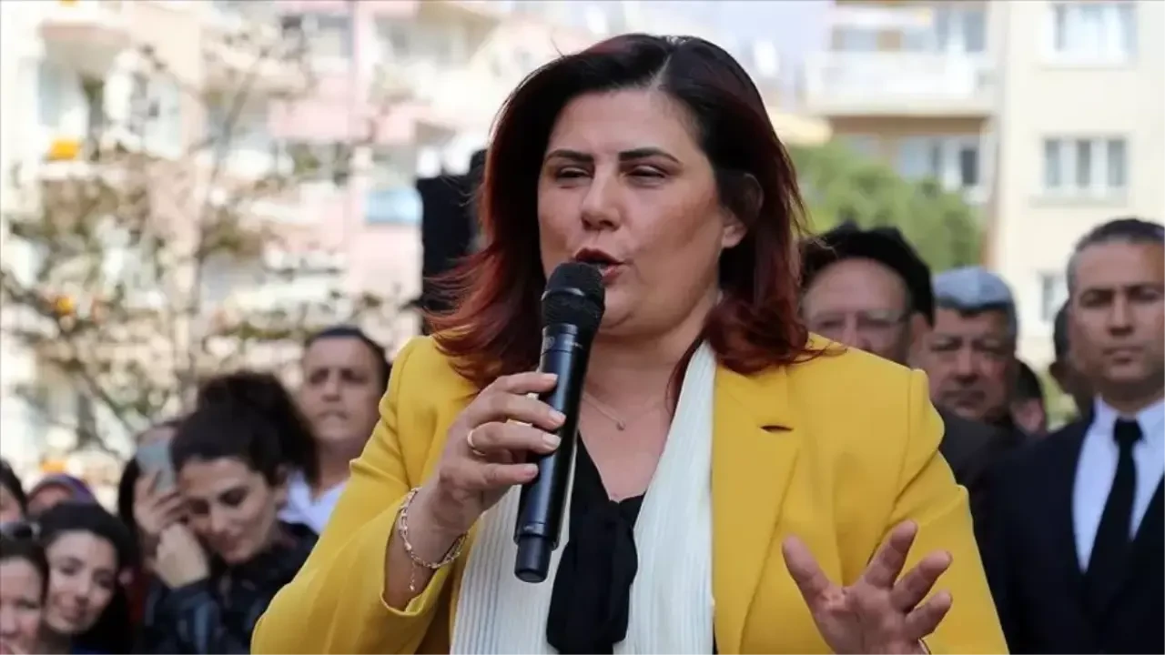 Özlem Çerçioğlu kimdir ve AK Parti'ye ne zaman geçecek?