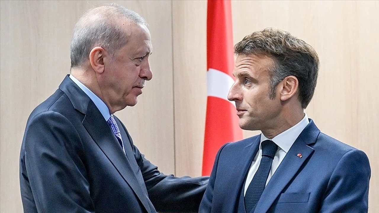Cumhurbaşkanı Erdoğan ve Macron'dan kritik  görüşme!