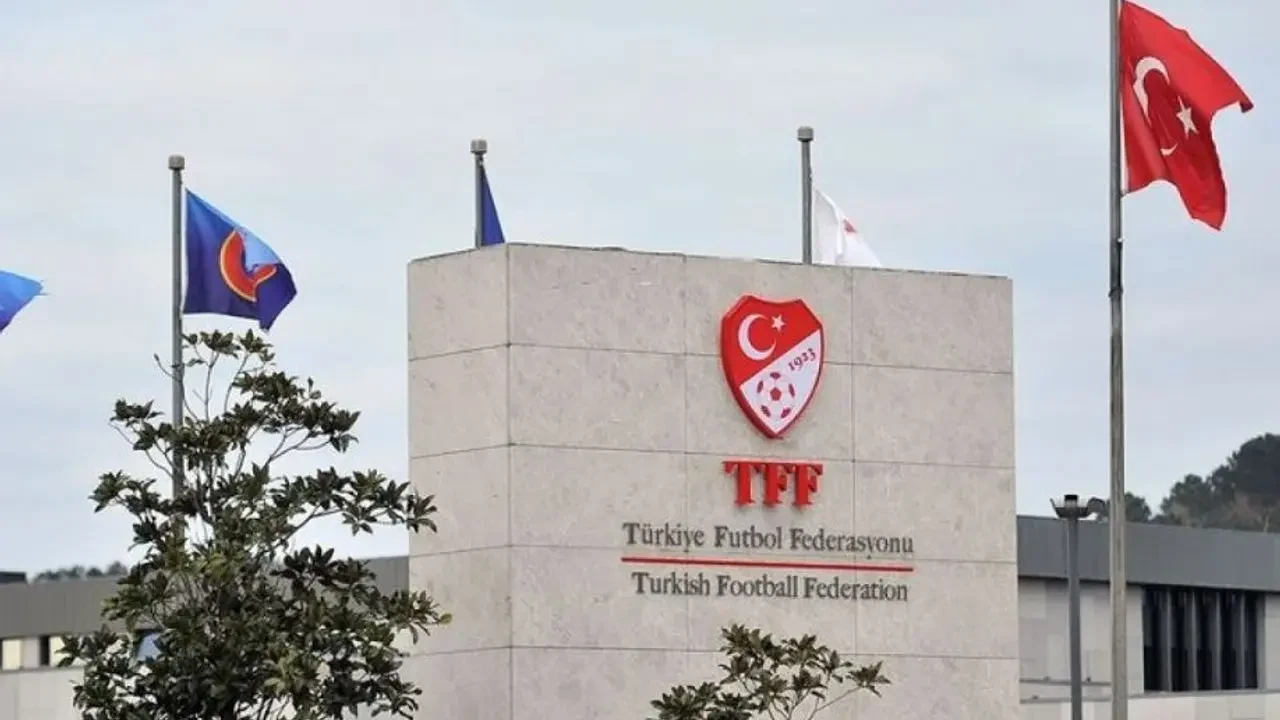 TFF duyurdu: İlk haftanın üç maçı ertelendi!