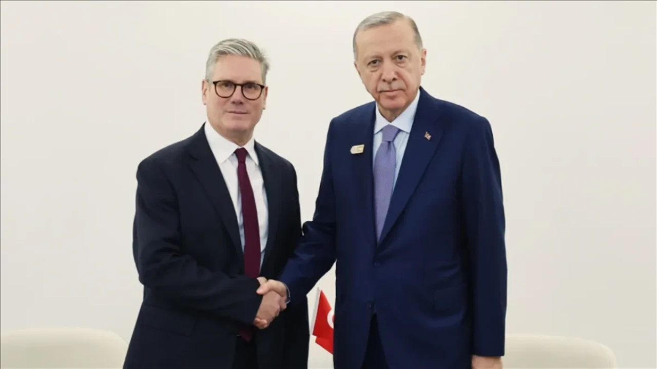 Cumhurbaşkanı Erdoğan, Keir Starmer ile Gazze konusunu masaya yatırdı