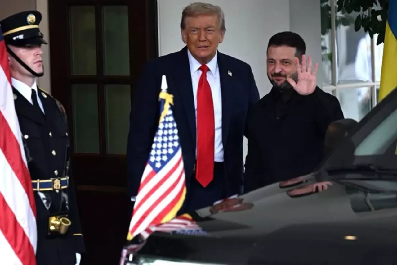 Zelenski ve Trump Beyaz Saray'da buluştu: Rusya ile barış için neler konuşuldu?