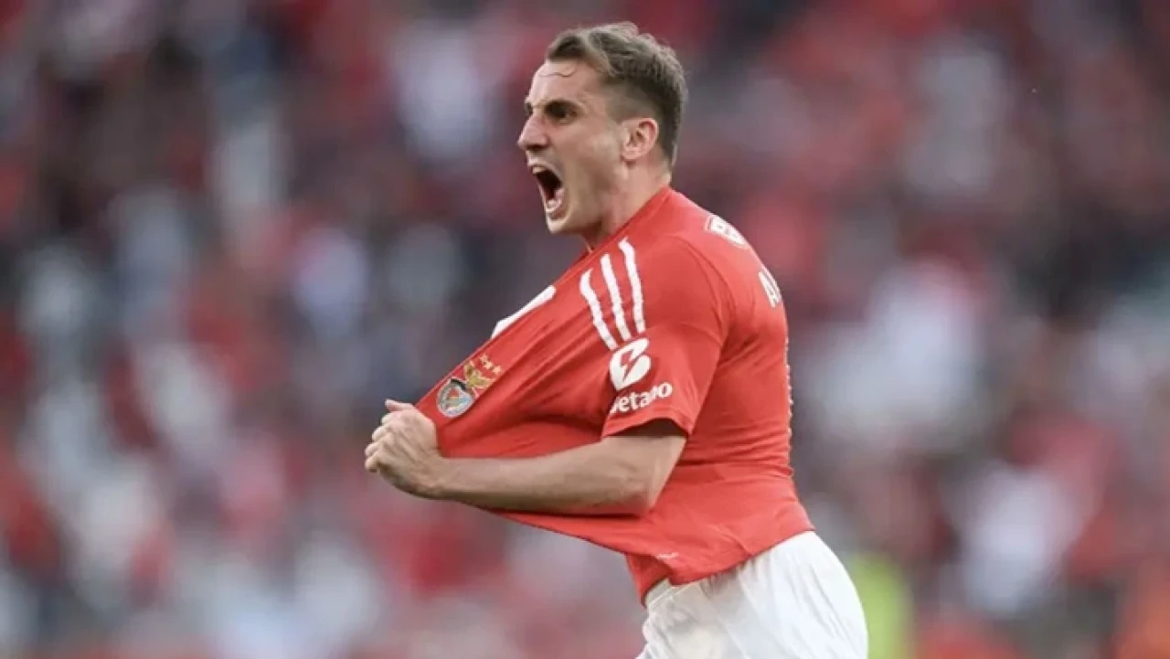 Fenerbahçe pes etmedi Kerem Aktürkoğlu için Benfica'nın aklını alan teklif