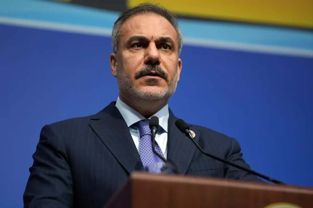 Bakan Fidan açık açık uyardı: "Bize bunu yaparlarsa geri adım atmayız"