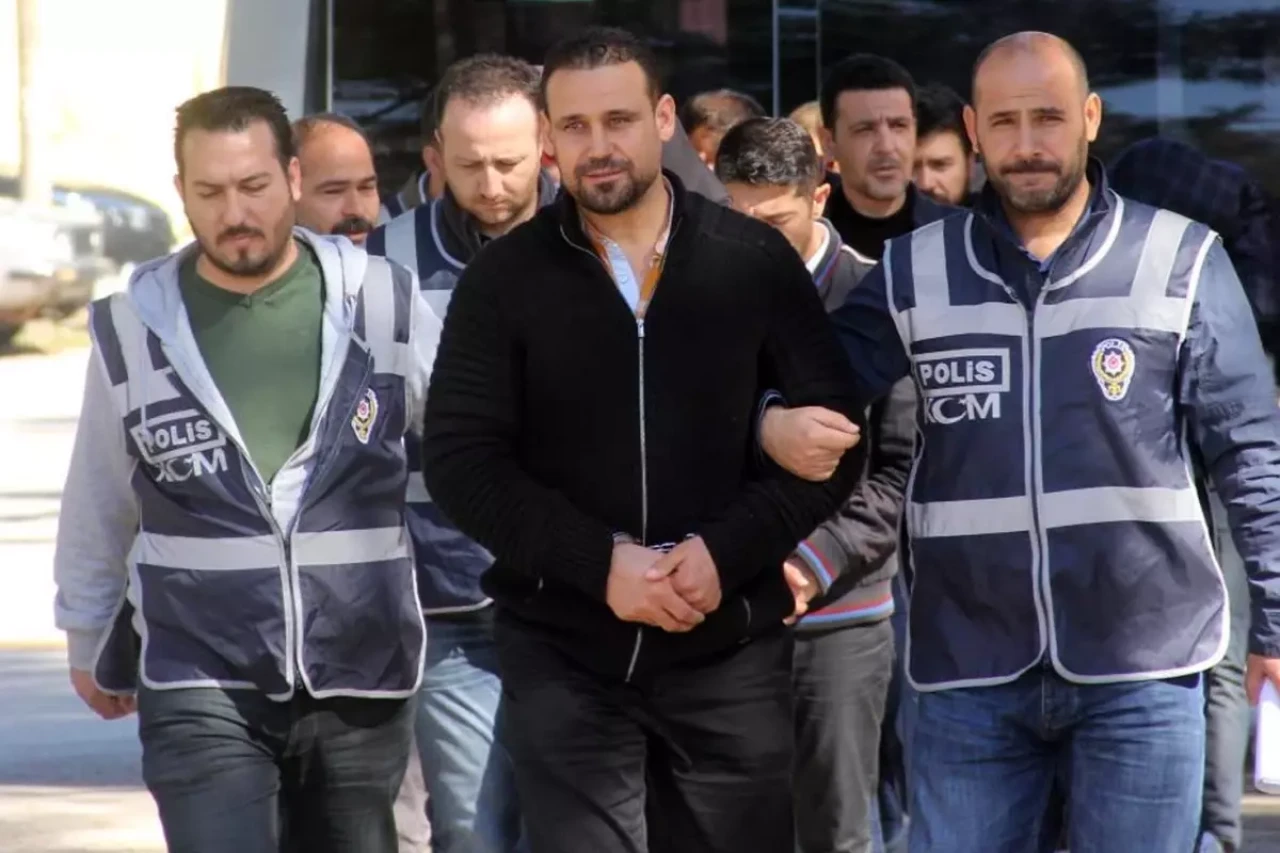 Sahte diploma skandalında kan donduran detaylar: Depremde ölen avukatlara...