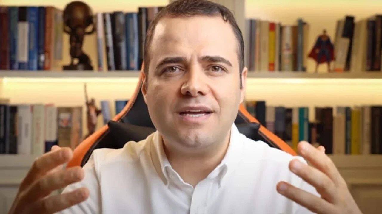 Ünlü ekonomist en sonunda isyan etti: "Prof. Dr. Özgür Demirtaş öldü"