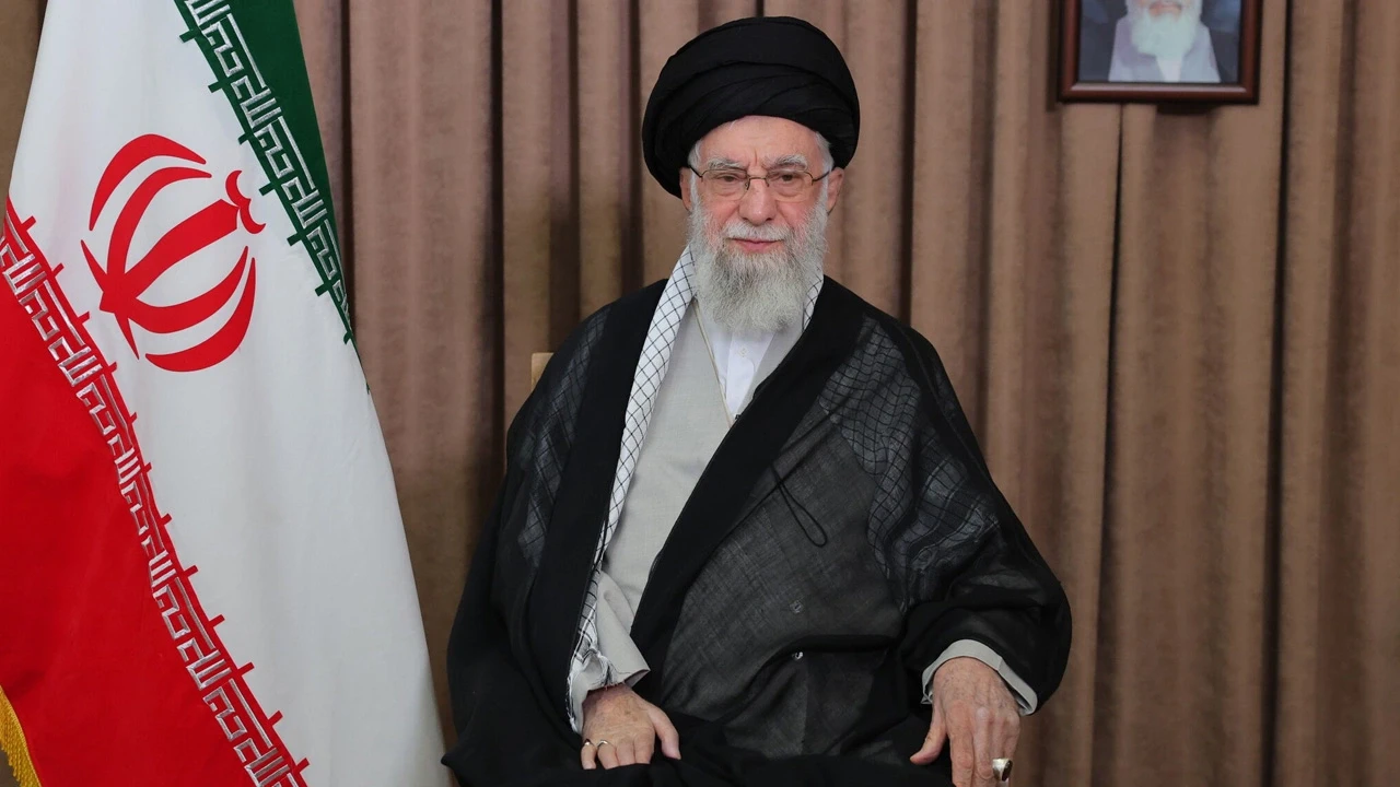 İran Lideri Hamaney: ABD ile sorunlar çözümsüz