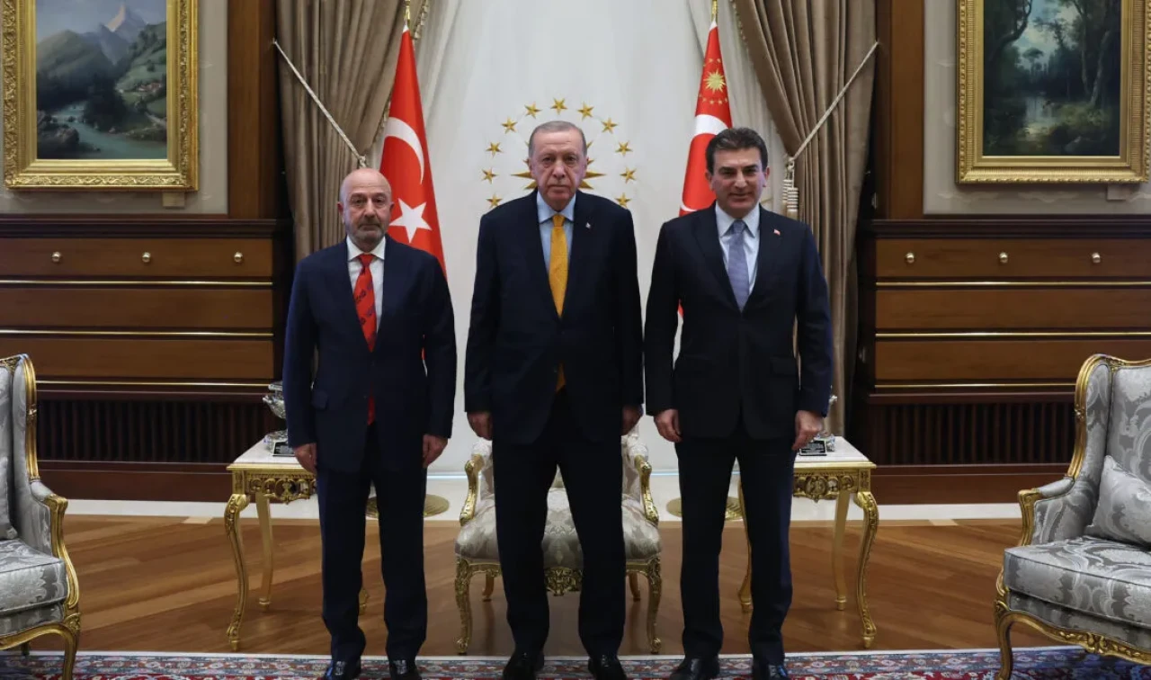 Cumhurbaşkanı Erdoğan, Oyak Yönetimi ile görüşmelerde bulundu