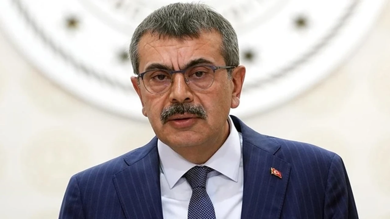 Milli Eğitim Bakanı Yusuf Tekin'den okul kıyafetleri hakkında açıklama!